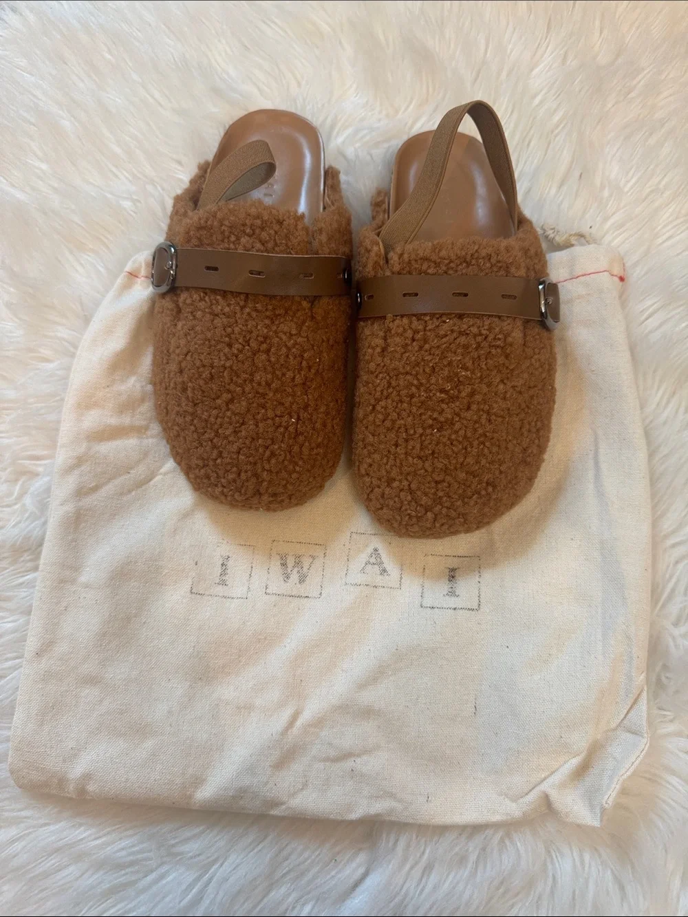 NWOT Size 29 IWAI Brown Fuzzy Slip-on Mules!